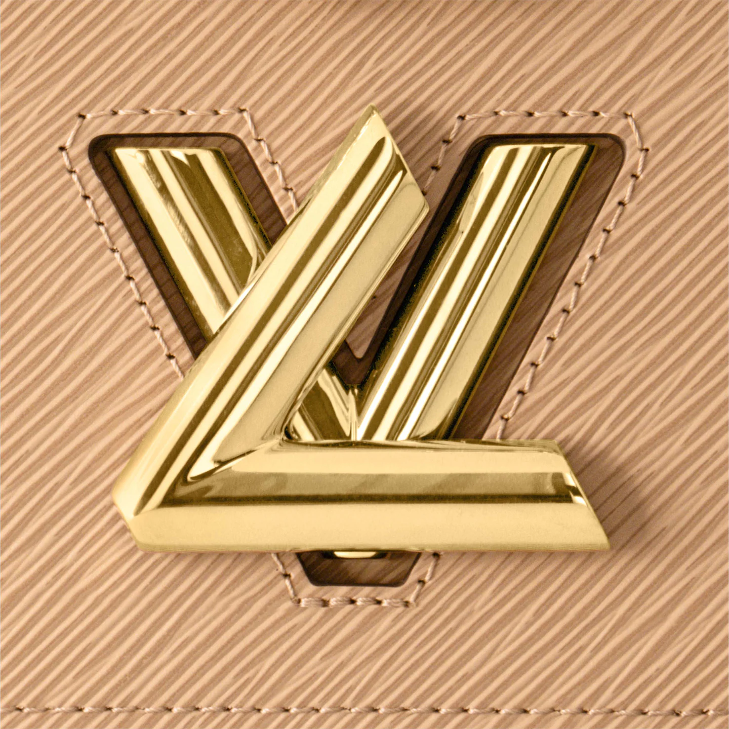 louis-vuitton-twist-mm-epi-leather-handbags--M21120_PM1_Detail view