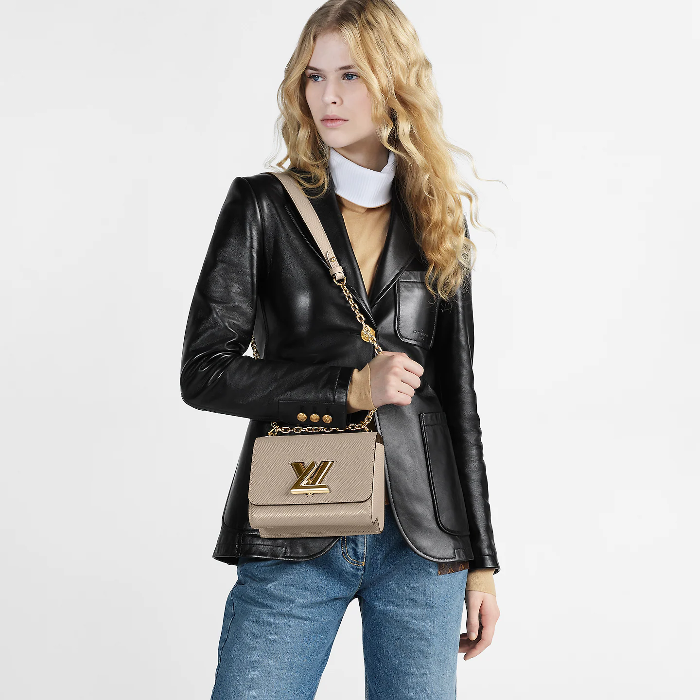 louis-vuitton-twist-pm-epi-leather-handbags--M21133_PM1_Worn view