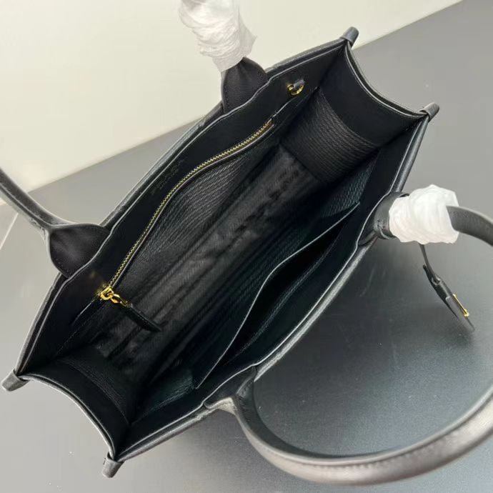 765f431a-ab27-4eac-a362-3c558b800aee