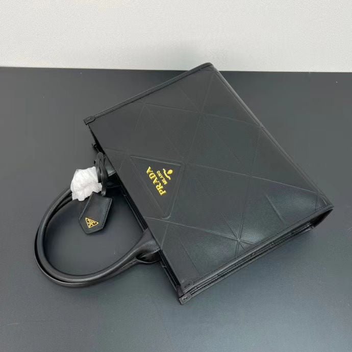 b69e9ace-d56f-47d7-9cf6-393258f74ab7